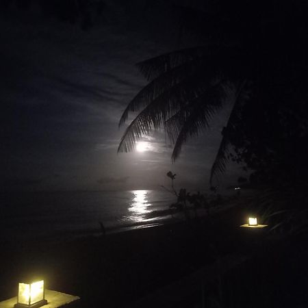 Bali North Beach B&B Tianyar Ngoại thất bức ảnh