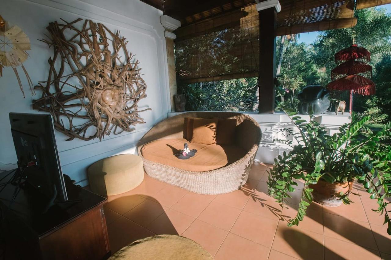 Bali North Beach B&B Tianyar Ngoại thất bức ảnh