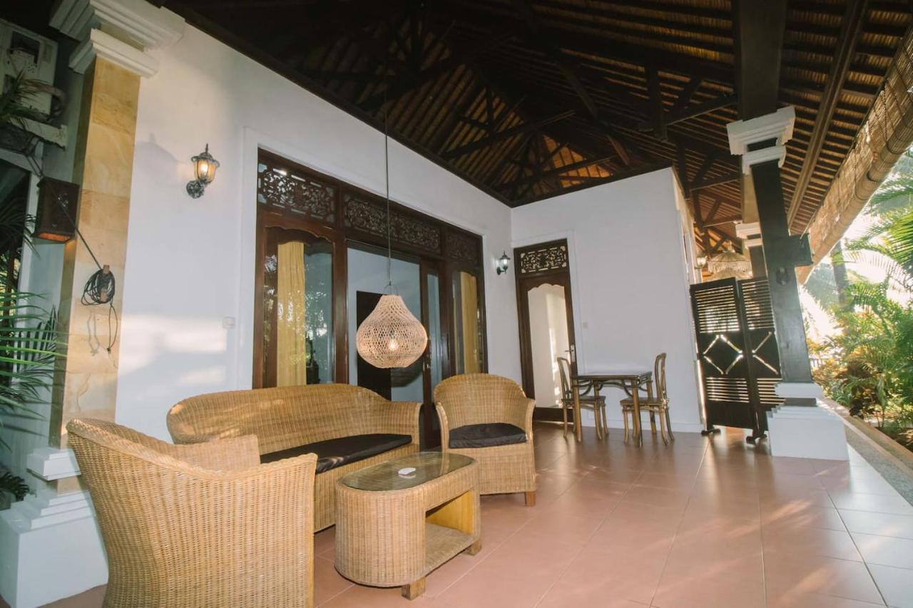Bali North Beach B&B Tianyar Ngoại thất bức ảnh