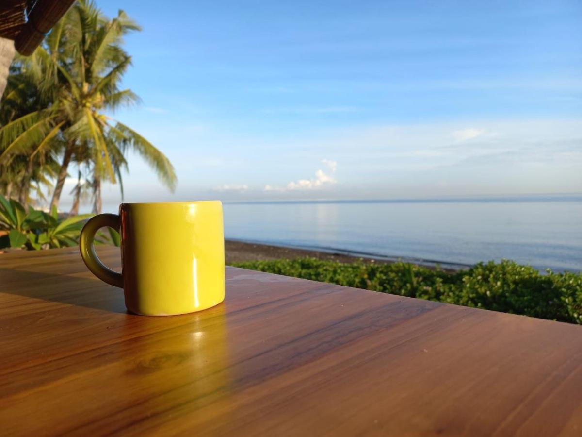 Bali North Beach B&B Tianyar Ngoại thất bức ảnh