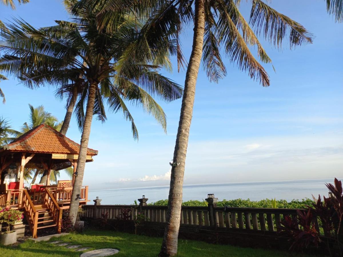 Bali North Beach B&B Tianyar Ngoại thất bức ảnh