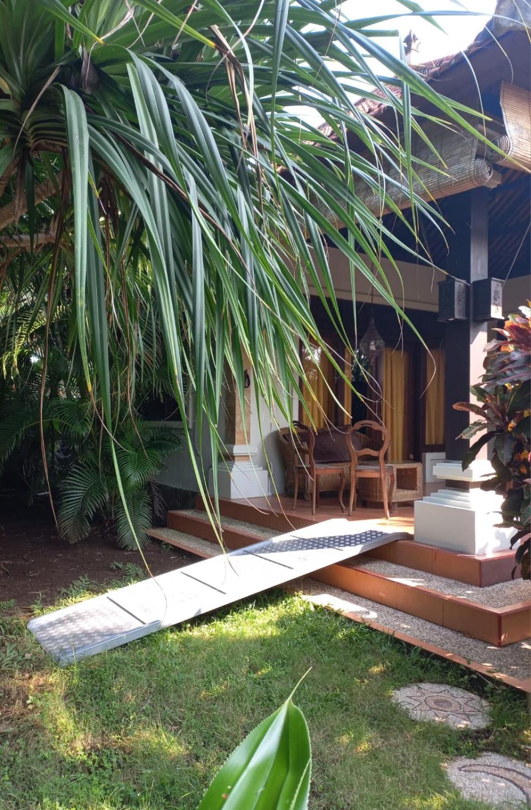 Bali North Beach B&B Tianyar Ngoại thất bức ảnh