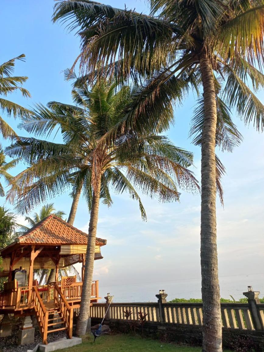 Bali North Beach B&B Tianyar Ngoại thất bức ảnh